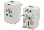 ADAPTADOR ENCHUFE UNIVERSAL VIAJERO